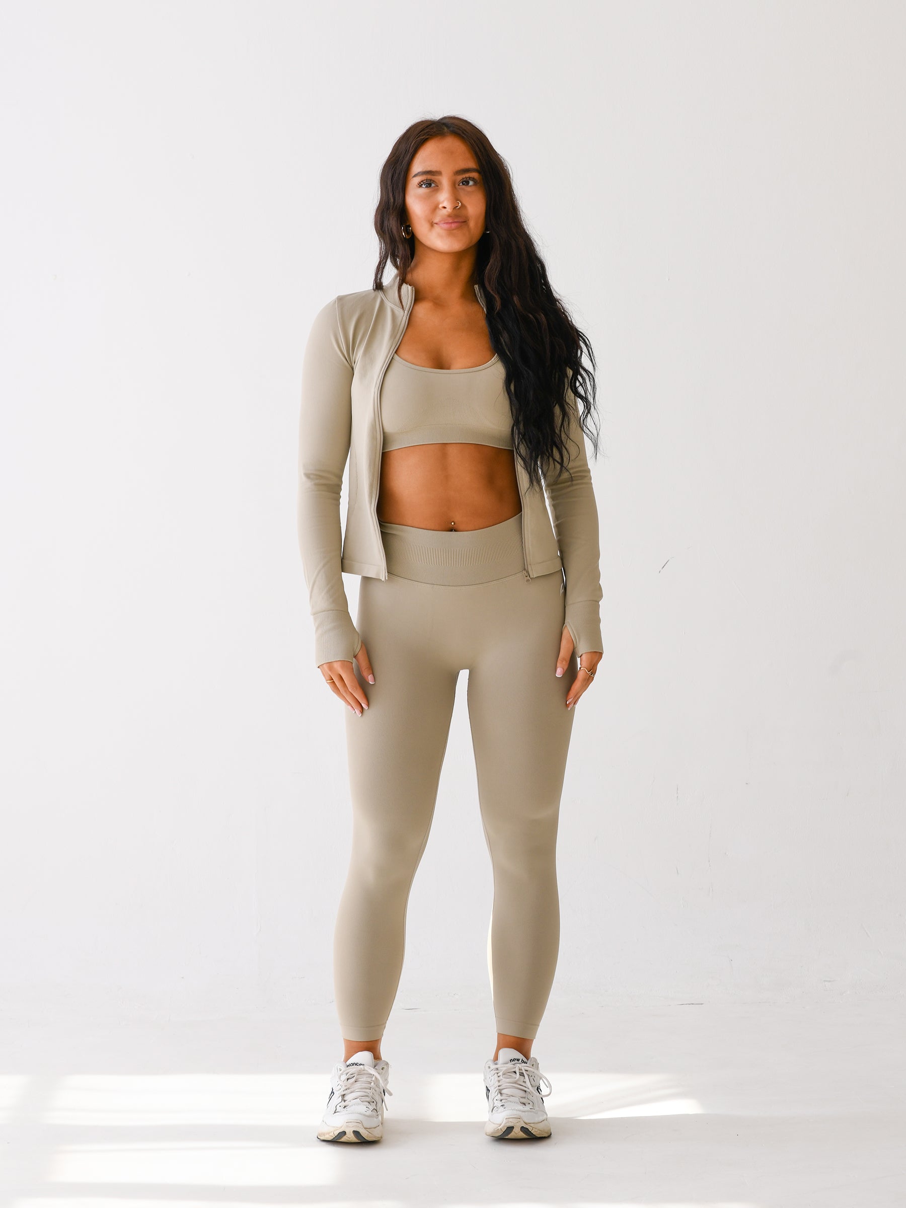 SANDSTONE LEGGINGS SET - THREE PIECE