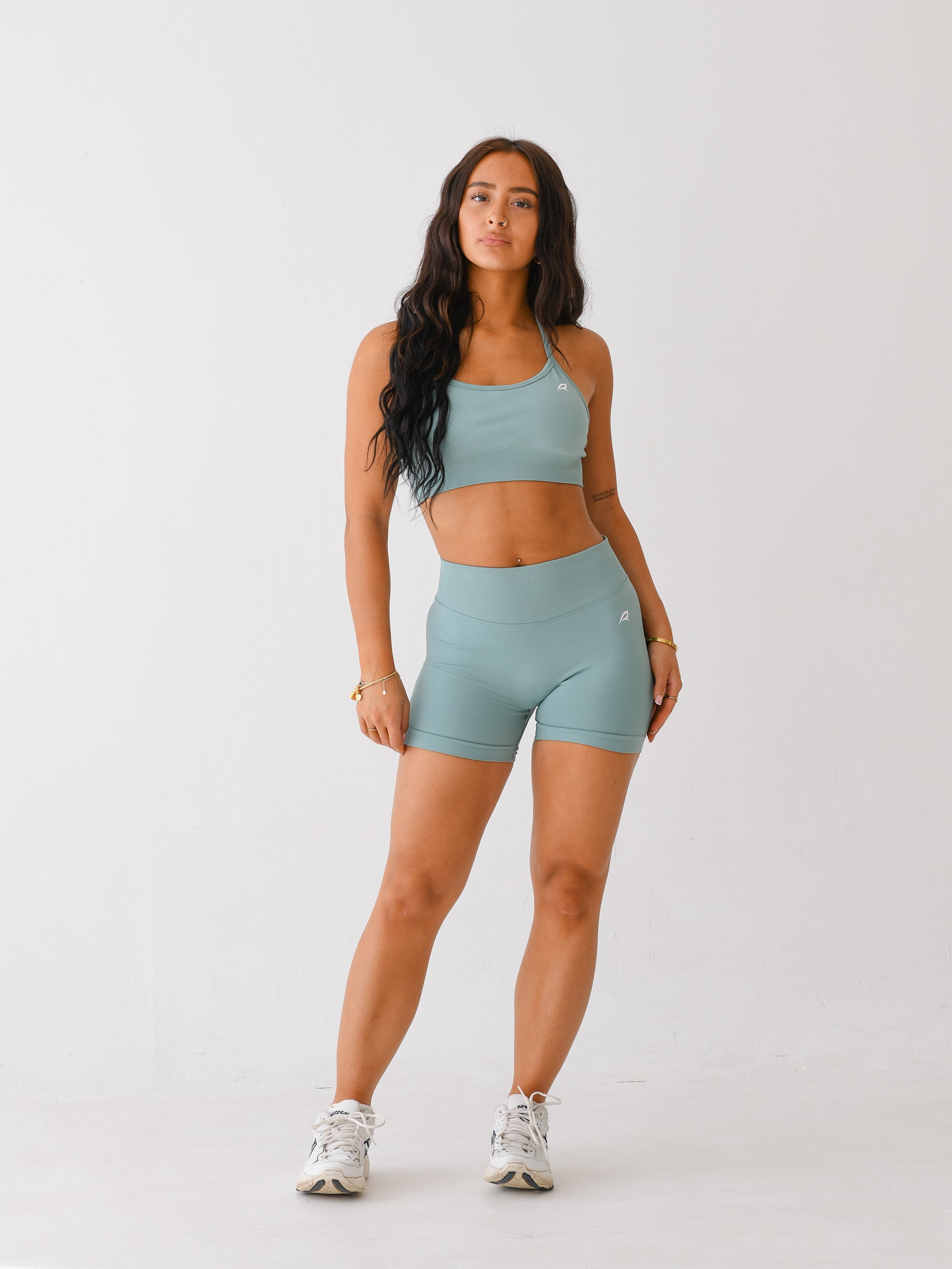 SEA FOAM SHORTS SET - TWO PIECE
